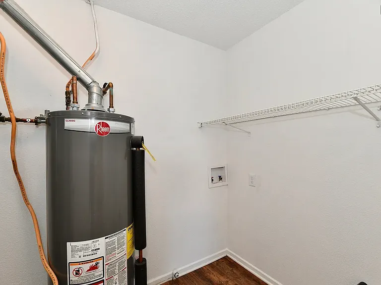 8030 Cork Bend Ln — Photo 26
