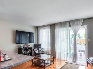 601 Azalea Pl, Campbell River, BC V9W 7H2