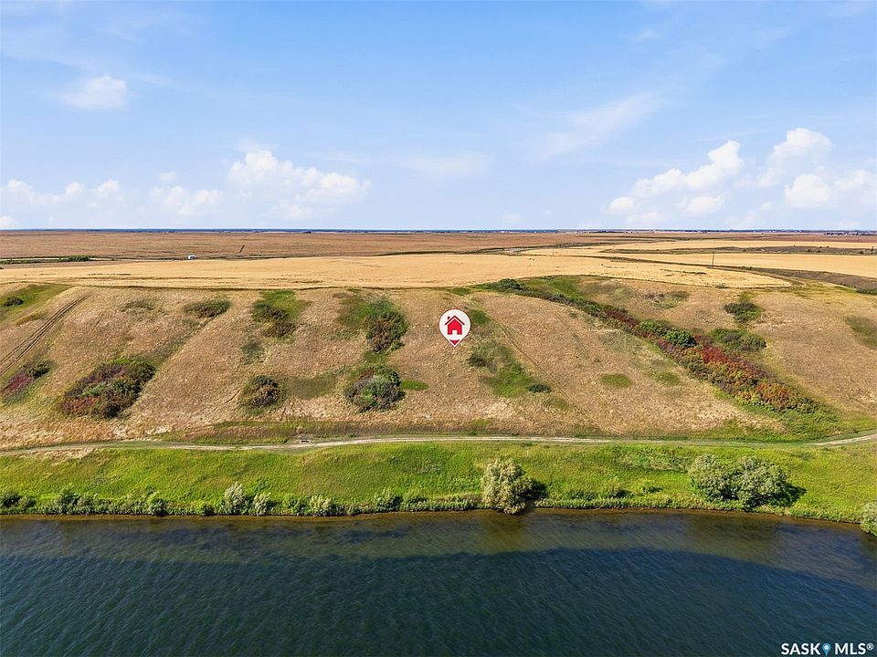 1st image of 37 Pelican Pass