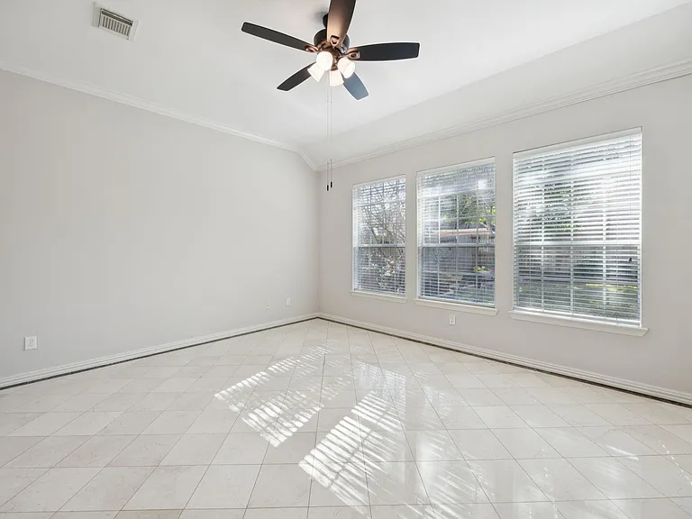 3002 Autumn Cove Ct — Photo 17