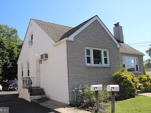 2nd image of 308 S Warwick Rd APT A