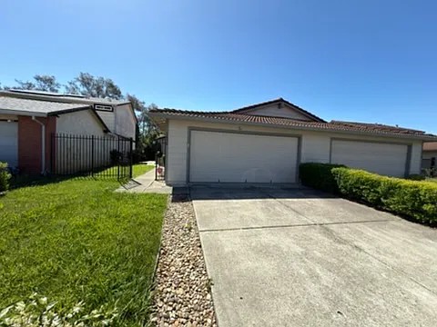2830 Montclair Way Photo 1