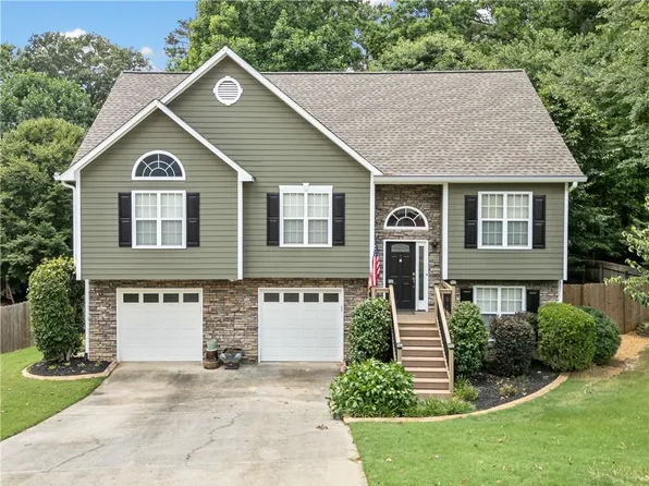 3372 English Oaks Dr NW, Kennesaw, GA 30144