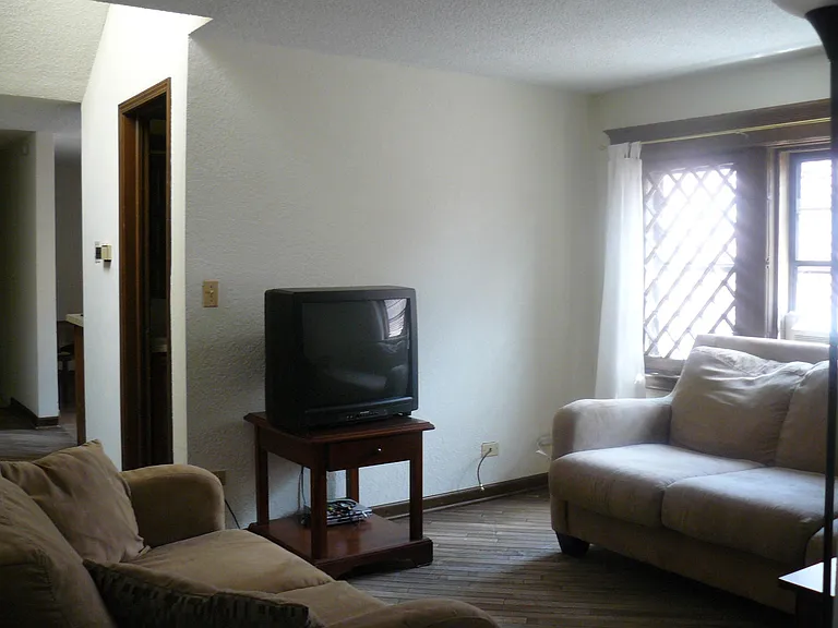 120 N Oak Park Ave #420 — Photo 2