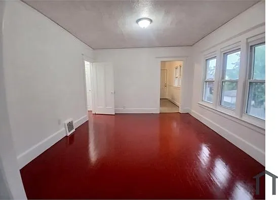 3 bed, 1253 sqft, $1,250 — Photo 4