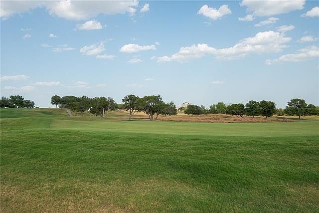 1st image of 6145 Retreat Clubhouse Dr