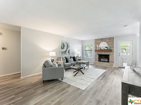 4th image of 12900 Oak Creek Cir