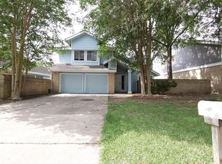 12155 Huntington Venture Dr, Houston, TX 77099