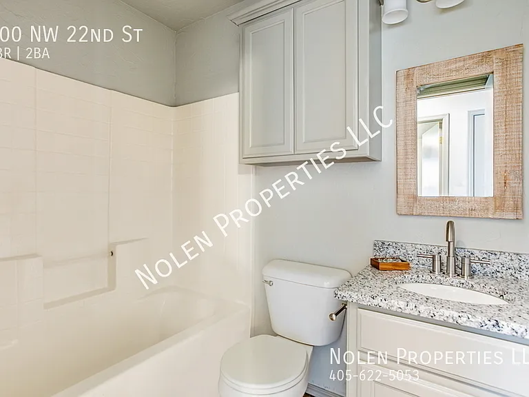 800 NW 22nd St — Photo 25
