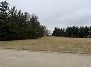 2295 Deer Run Ct, Decatur, IL 62521