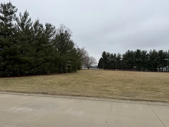 2295 Deer Run Ct, Decatur, IL 62521