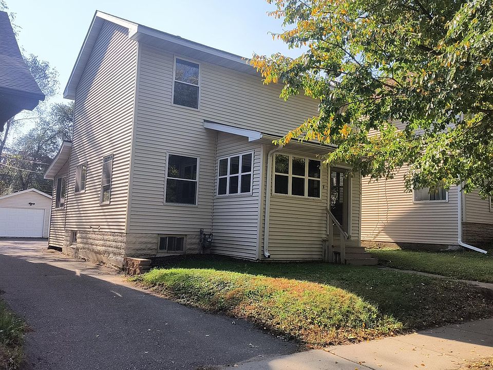 1st image of 926 Wilson Ave