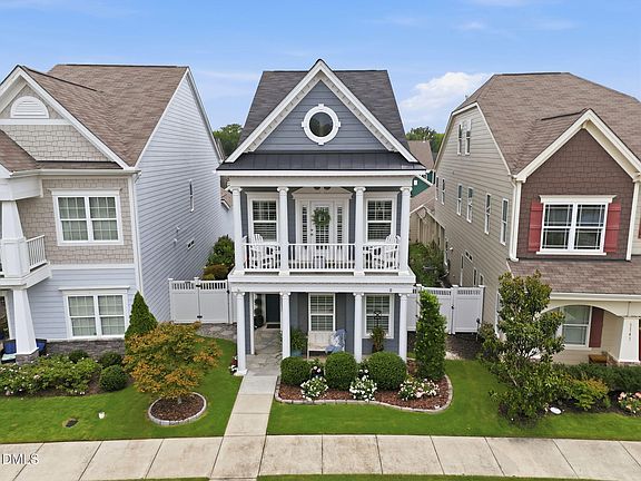 2nd image of 1137 Russet Ln