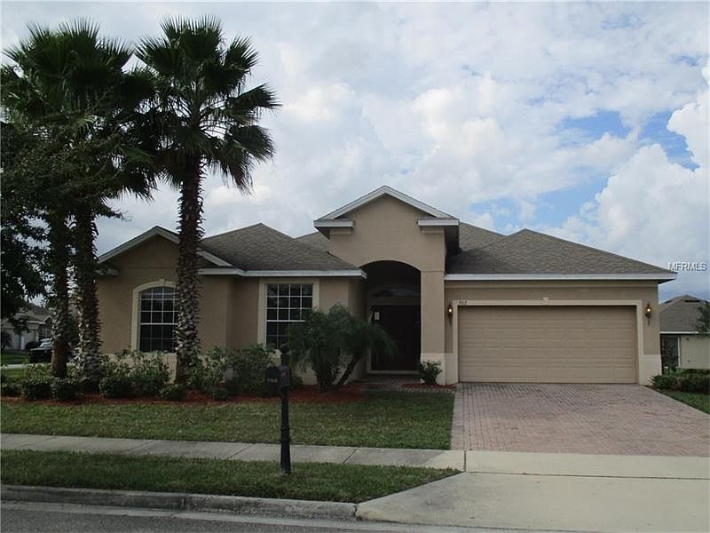 1st image of 702 Bellshire Way