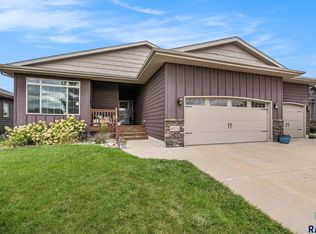 8224 W 51st St, Sioux Falls, SD 57106