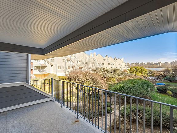 Terrace with NYC view