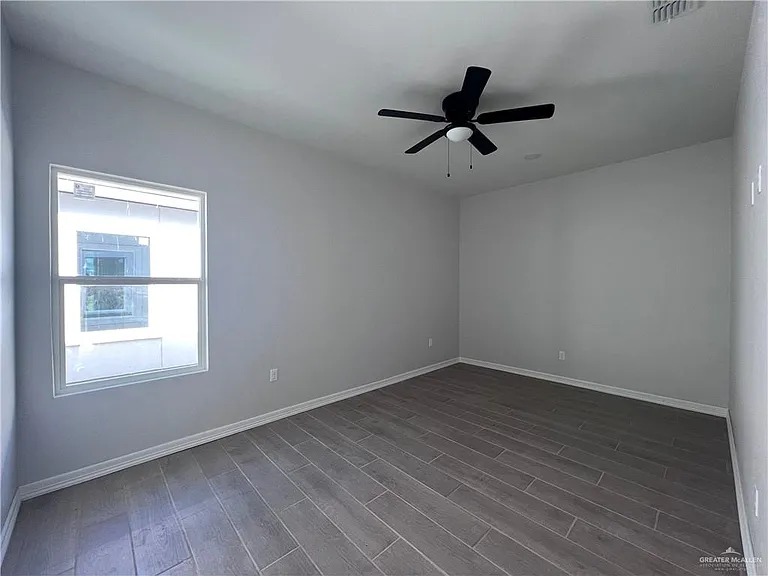2409 S Hilltop Ave #1 — Photo 23