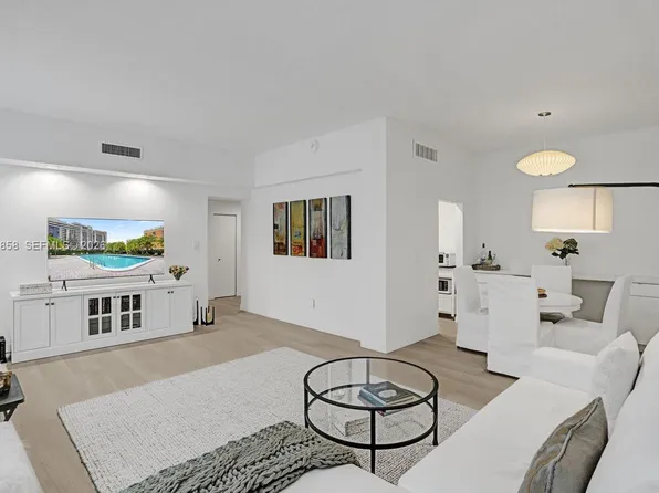 625 Biltmore Way APT 103, Coral Gables, FL 33134