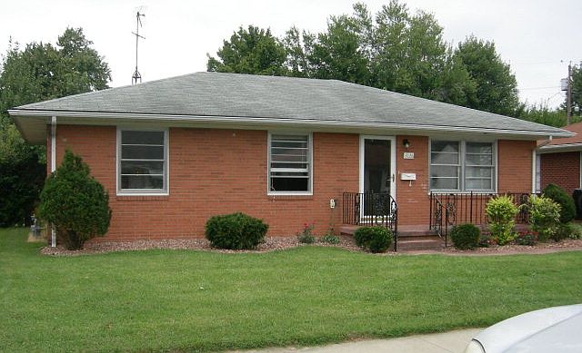 1st image of 3126 Daviess St