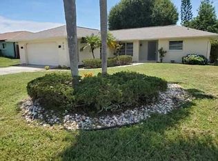 948 Bay Vista Blvd, Englewood, FL 34223