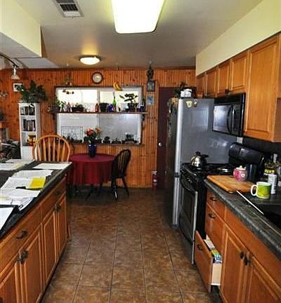 4th image of 4553 N Hughes Ave
