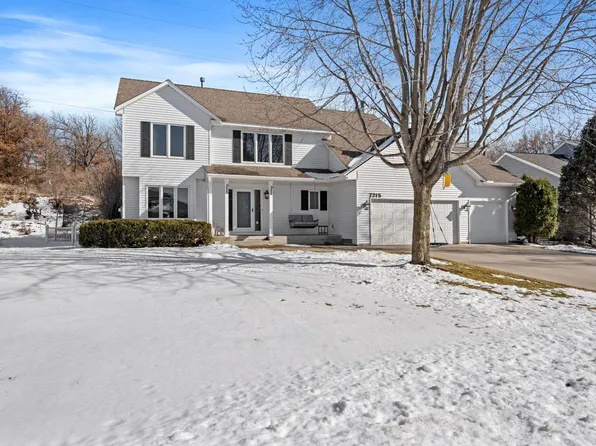 7215 Sunshine Dr, Eden Prairie, MN 55346
