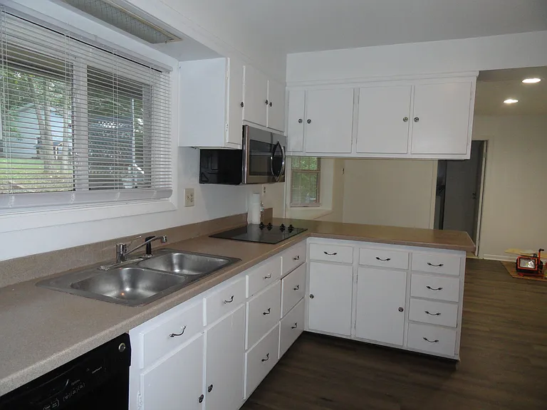 14309 Medwick Ct — Photo 15