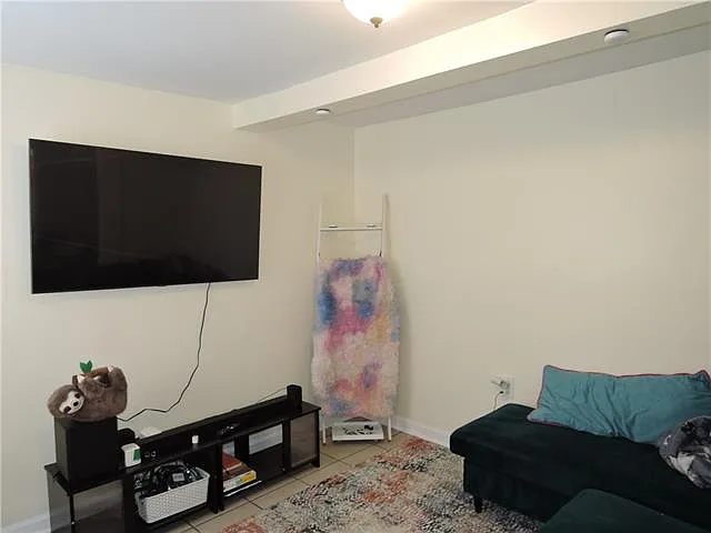7204 Hickory St #B — Photo 7