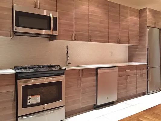 Rented by Reliance Realty Partners LLC  | media 17