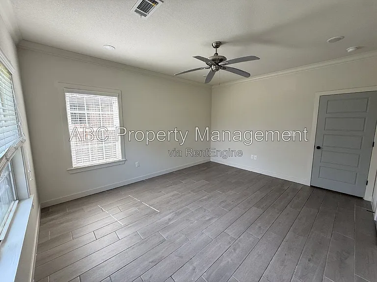 3203 Hillstone Ave — Photo 9