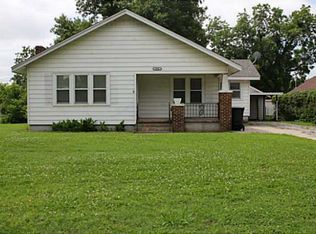 516 W Main St, Moore, OK 73160