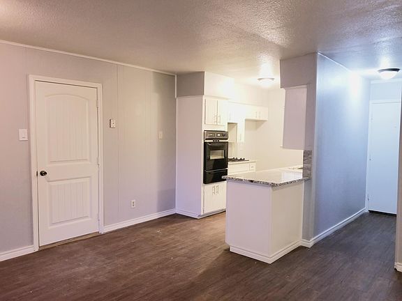 4th image of 818 Waikiki Dr