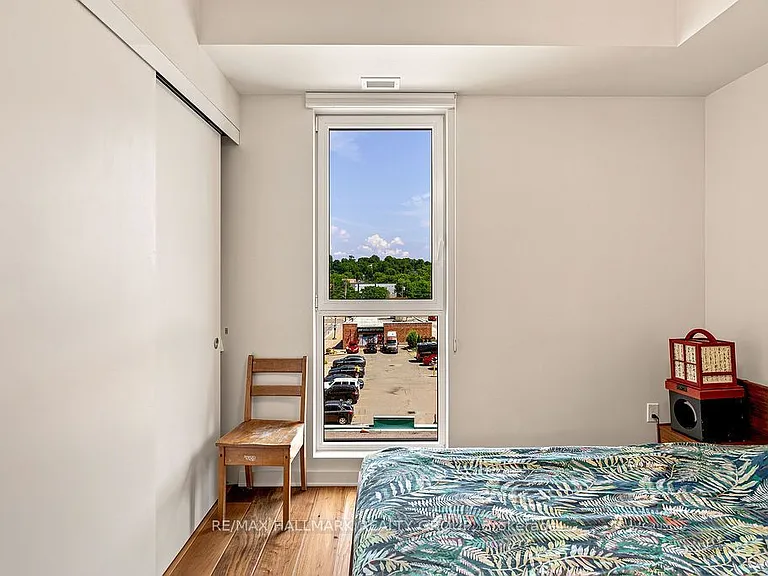 135 Barrette St #406 — Photo 28