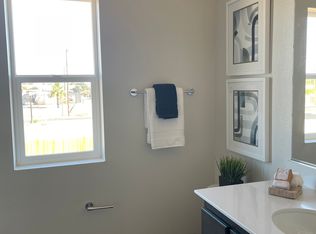 6 Oakmonar Way, Sacramento, CA