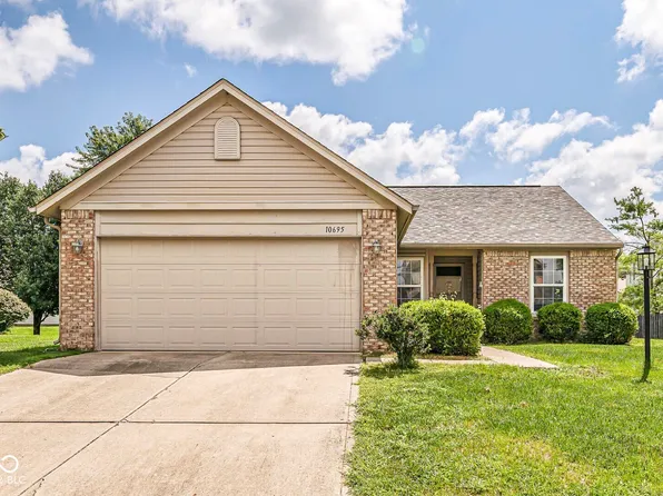 10695 Magenta Dr, Noblesville, IN 46060