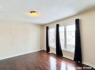 1009 Pampero Cres, Ottawa, ON K2S0N4