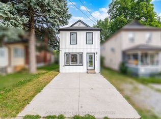 5759 Robinson St, Niagara Falls, ON L2G 2B3