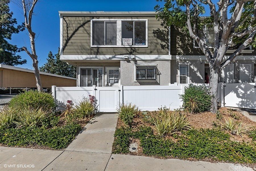 1st image of 61 Abbeywood Ln