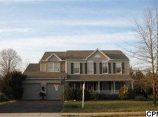 12 Sycamore Dr, Mechanicsburg, PA 17050