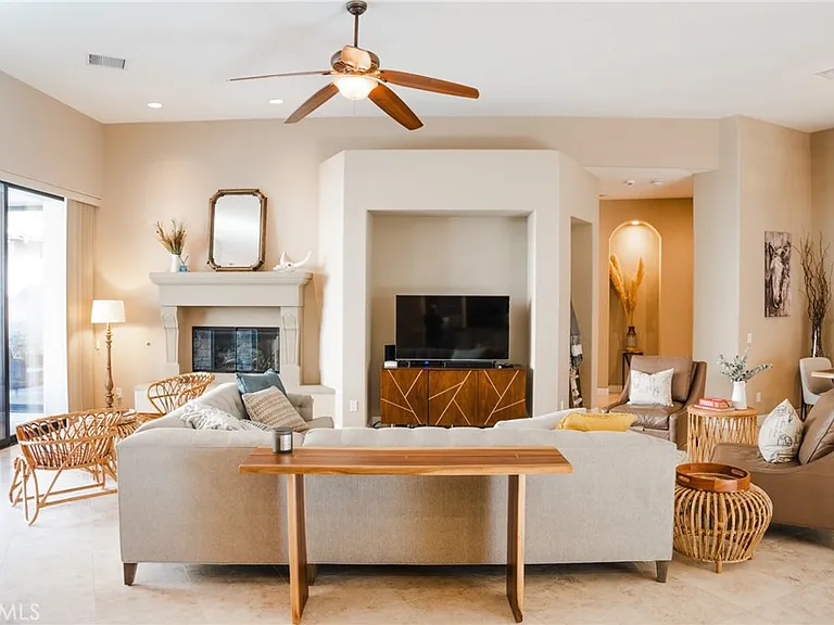 46614 Bradshaw Trl — Photo 4