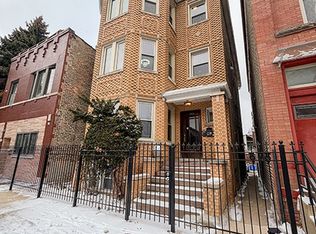 2026 W McLean Ave #2S, Chicago, IL 60647