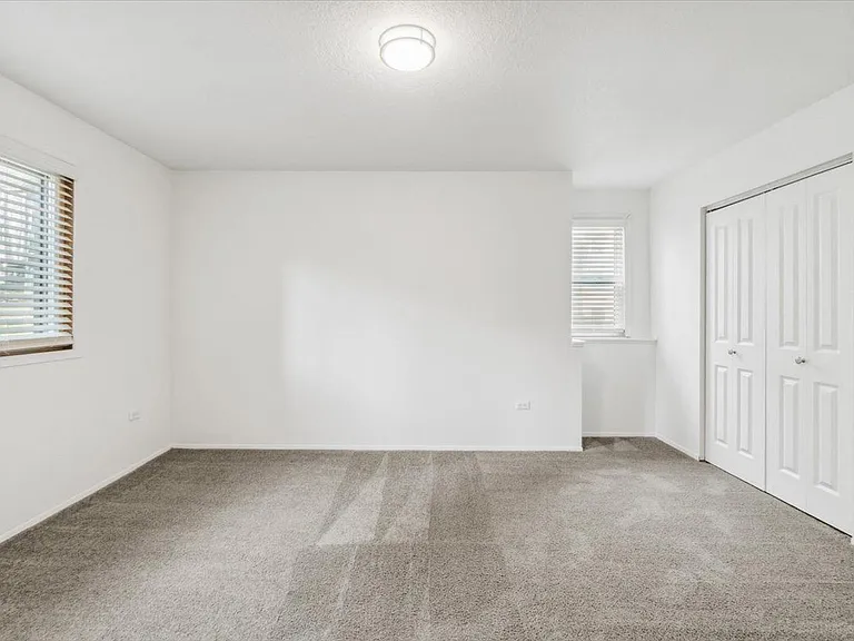 Timber Ridge Apartments — Photo 17