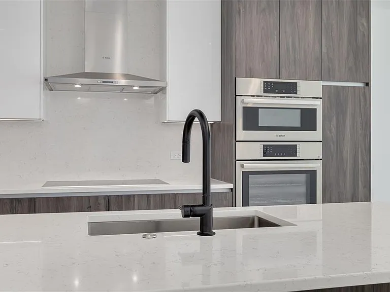 777 3rd Ave N #1507 — Photo 10