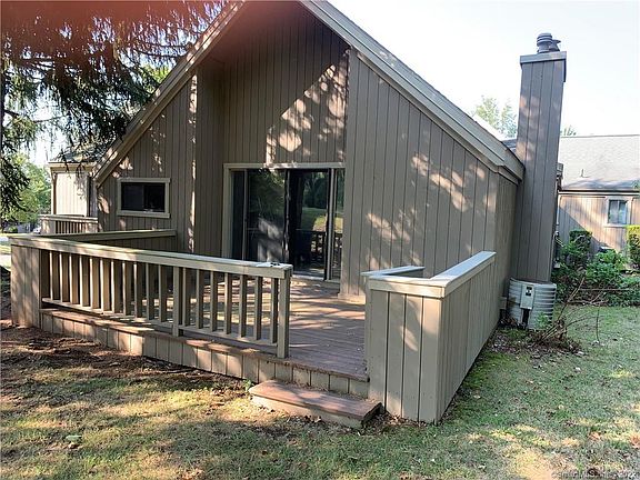 5th image of 53 Blackhawk Ln #B