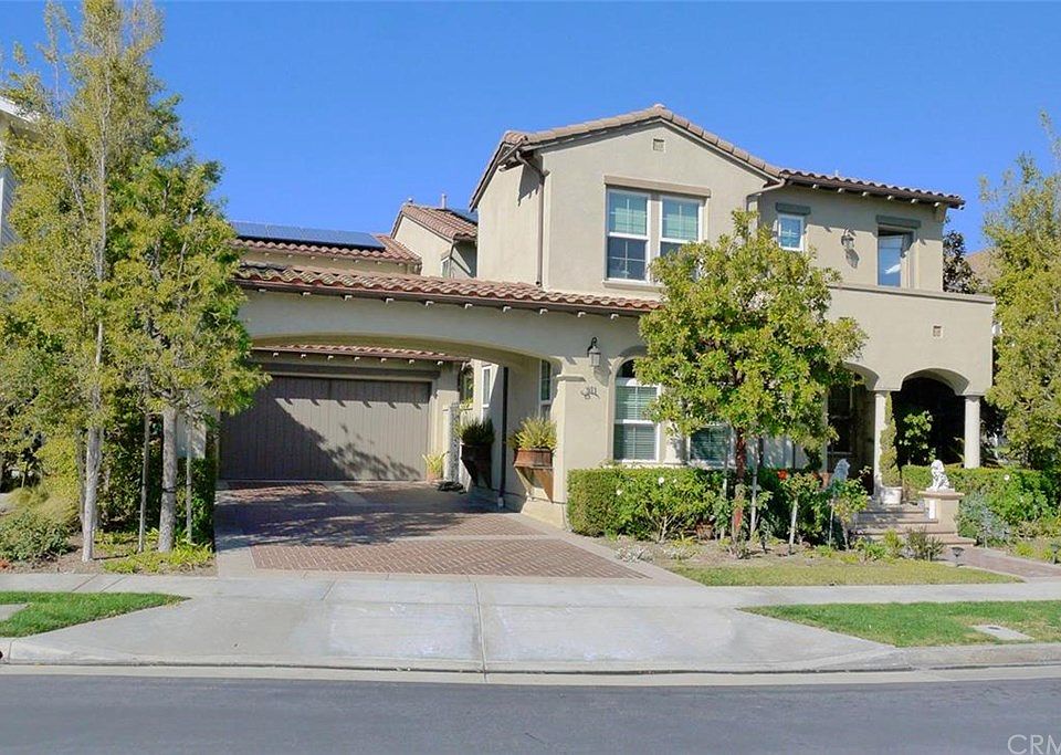 1st image of 911 Heron Cir