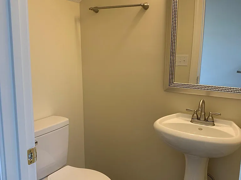133 River Oaks Cir — Photo 5
