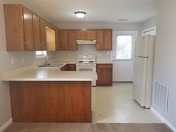 5th image of 102 Havenwood Dr