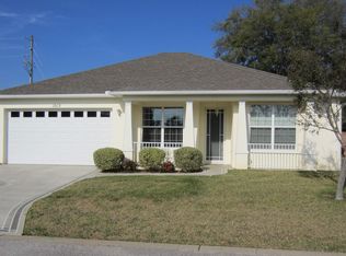 1015 Lake Pearl Pl, Umatilla, FL 32784