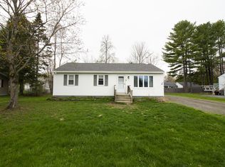 5 Donna St, Winslow, ME 04901