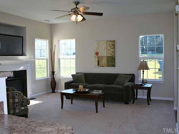 2nd image of 512 Summer Breeze Dr